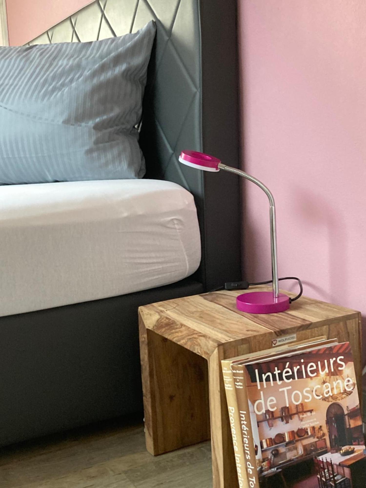 Das Singold Hotel Mit Highspeed Wlan Und Digitalem Schluessel Schwabmunchen Ngoại thất bức ảnh